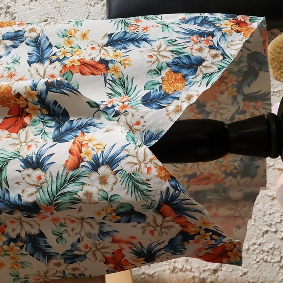 Summer dress - Picture 2 of 6